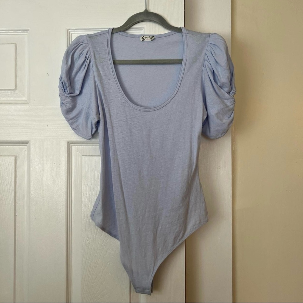 Free people light blue puff sleeve bodysuit size S